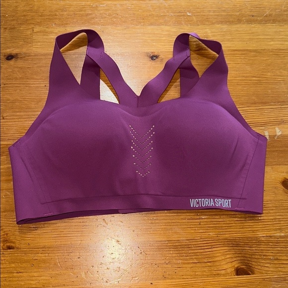Victoria's Secret Tops - Victoria's Secret Sport Plum Top